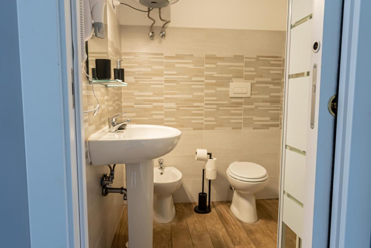 Trastevere Guestrooms روما المظهر الخارجي الصورة